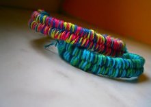 czy ktoś wie jak zrobić tą bransoletke.? ;3