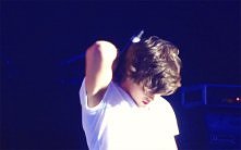 "Jeśli mogę być z tobą tylko w moich snach, chcę spać na zawsze" - Harry <3 gif