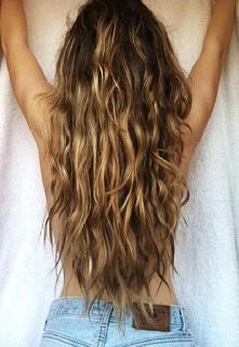 piękne ma te włosy *.*