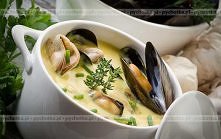 Mule duszone w winie jabłkowym