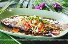 Pieczona dorada w winie