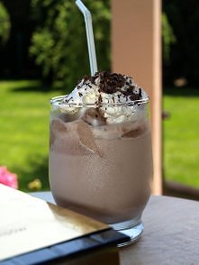 .Mrożona czekolada.

*PRZEP...