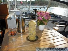 Ręcznie robiona świeca Folwark Candel na przepięknym jachcie zacumowanym w Świnoujściu- Lato 2013