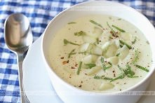 Kefir z orzechami włoskimi i ogórkami