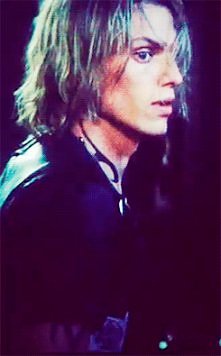 GIF

Jace <3