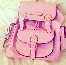 Różowy plecaczek w miętowe ...