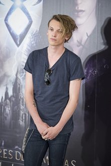 Jamie Campbell Bower ;D