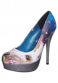 Szpilki z jednorożcem