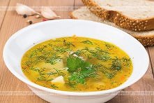 Zacierka w rosole z ziemniakami