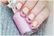 kokardki na paznokciach