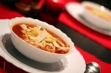 ZUPA MEKSYKAŃSKA Z KURCZAKIEM I TORTILLĄ