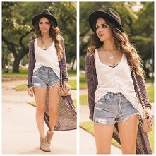 Woow ale długi sweter :D