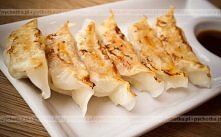 Frytowane pierożki japońskie