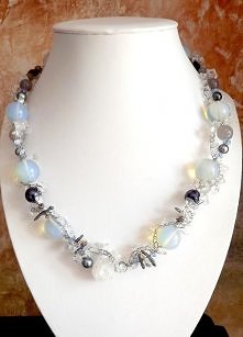 Zaczarowany naszyjnik