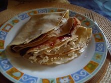 naleśniki <3 z mojego własnego przepisu, wychodzi mi ok 4-5 placków: (wszystko proporcjonalnie) -1 jajko -1 szklanka mąki -szklanka mleka ( lub 3/4 szklanki mleka i 1/4 wody ...