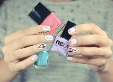 nails