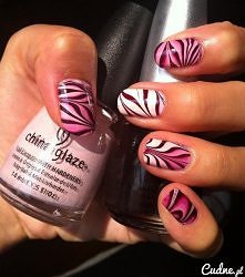 water marble nail art