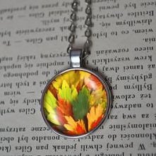 Jesienny naszyjnik z grafiką