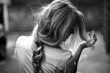 Dziewczyna z warkoczem