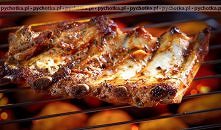 Żeberka na grillu z miodem