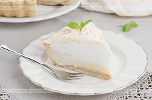 Sernik z pianką bezową