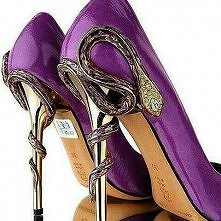 super kolorek <3 i ten obcas :-)