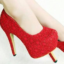i love these shoes <3