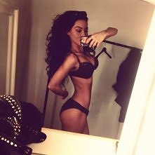 znacie może jakieś ćwiczenia na zmniejszenie się biustu? :)