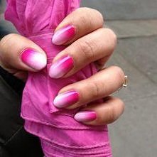 cieniowane pazurki :D