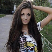 śliczna i te włosy :)