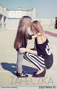 <33