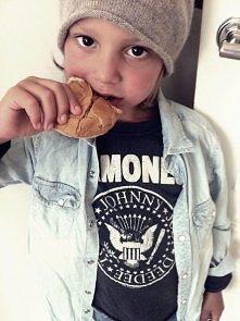 Czym skorupka za młodu... :)