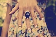 Wąsy... wszędzie ! ^^