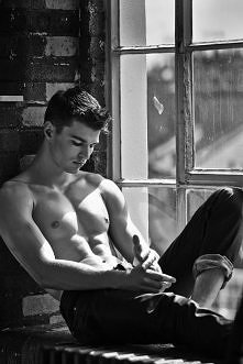 Zrań mnie prawdą , ale nigdy nie pocieszaj kłamstwem .