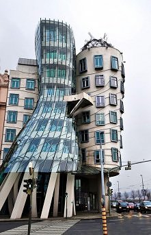 Praga,The Dancing House.
