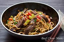 Makaron chiński z wołowiną