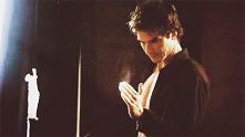 Damon ♥ (gif)