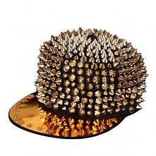 full cap z ćwiekami