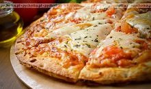 Pizza z pastą serową