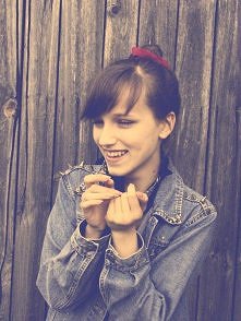 tak wyglądam no i trudno ^^