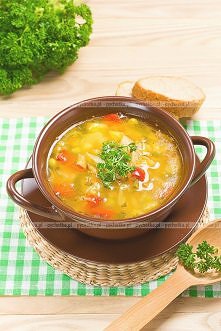 Zupa jarzynowa z indykiem