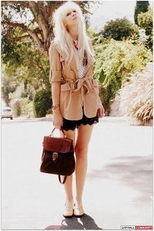 Koronkowa Spódniczka