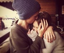 Kocha się za nic. Nie istnieje żaden powód do miłości.