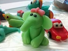 Marcepanowe figurki na torty