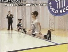 Nie wnikam co robią ci Azjaci .__.