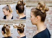 Kok z kokardą na boku