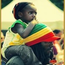 Taki mały a już Reggae ;) !