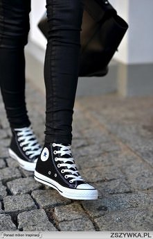 Czarny pasuje do wszystkiego ....