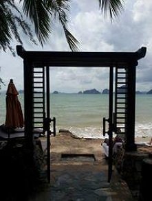 w sam raz na foto-tapetkę ;]