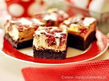 Brownies z serem i malinami